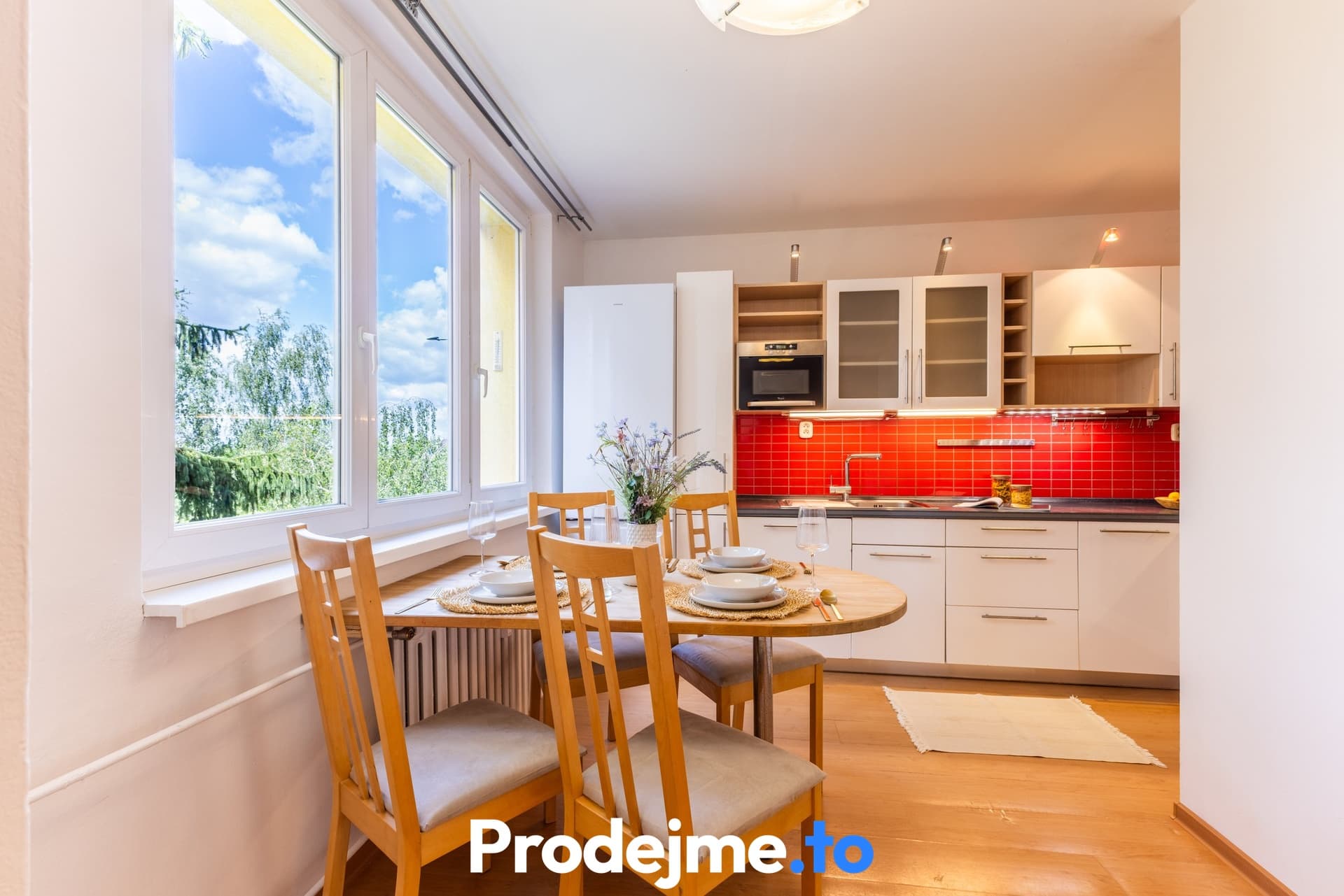 Pronájem bytu 3+1, 85 m2 - U průseku, Praha - Hostivař