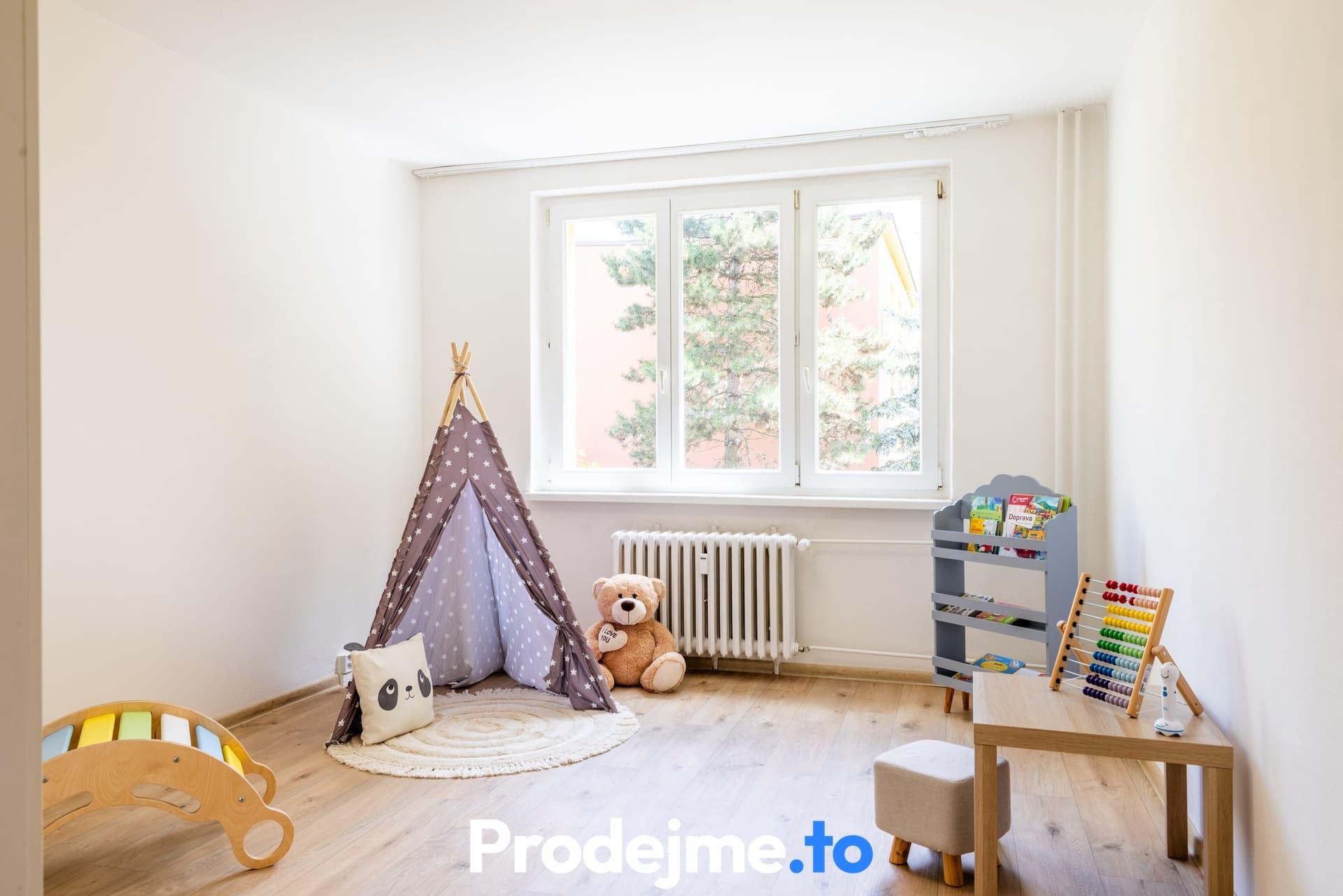 Pronájem bytu 3+1, 85 m2 - U průseku, Praha - Hostivař