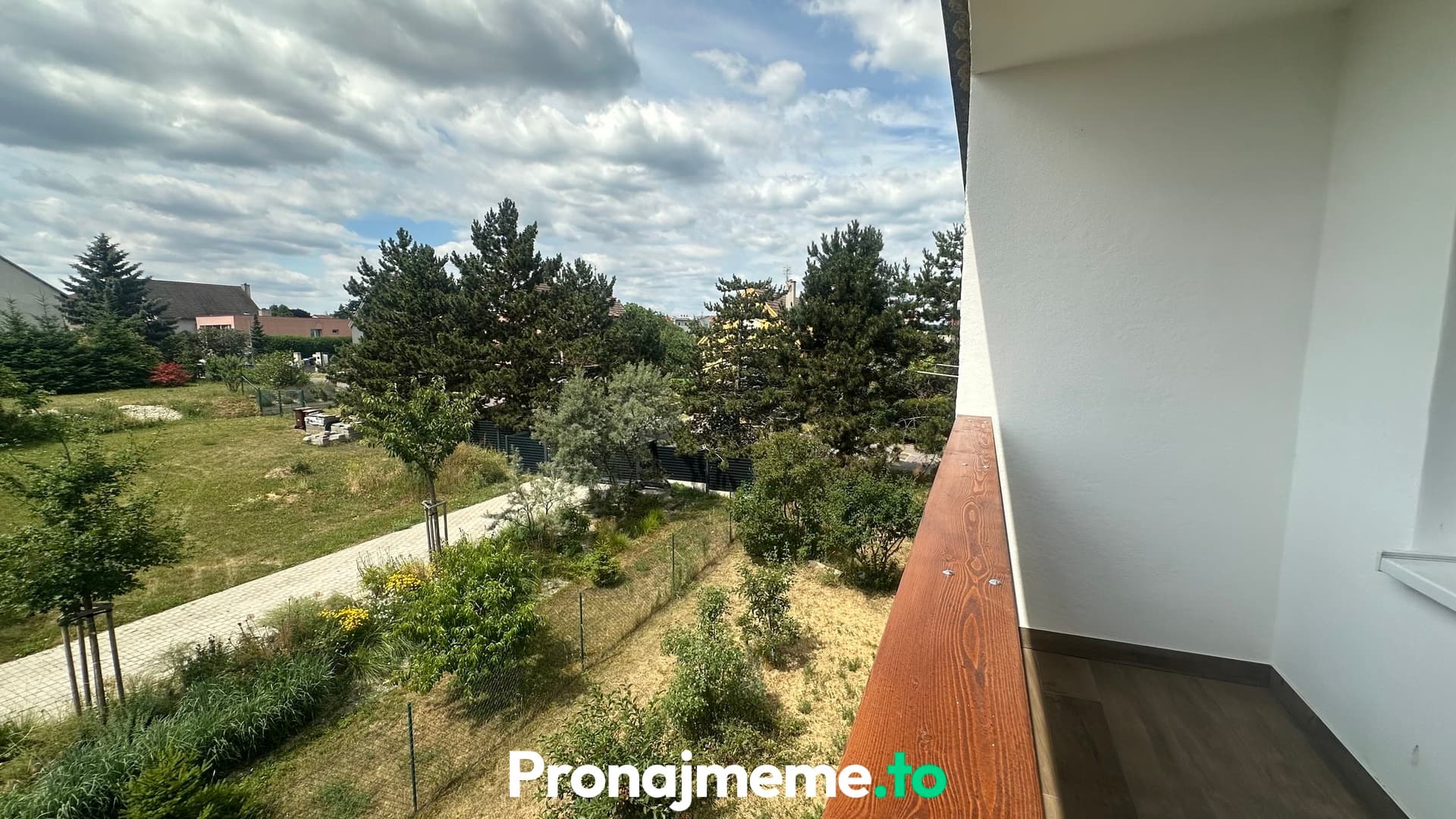 Pronájem bytu vč. garáže 3+kk, 70 m² - Šatov
