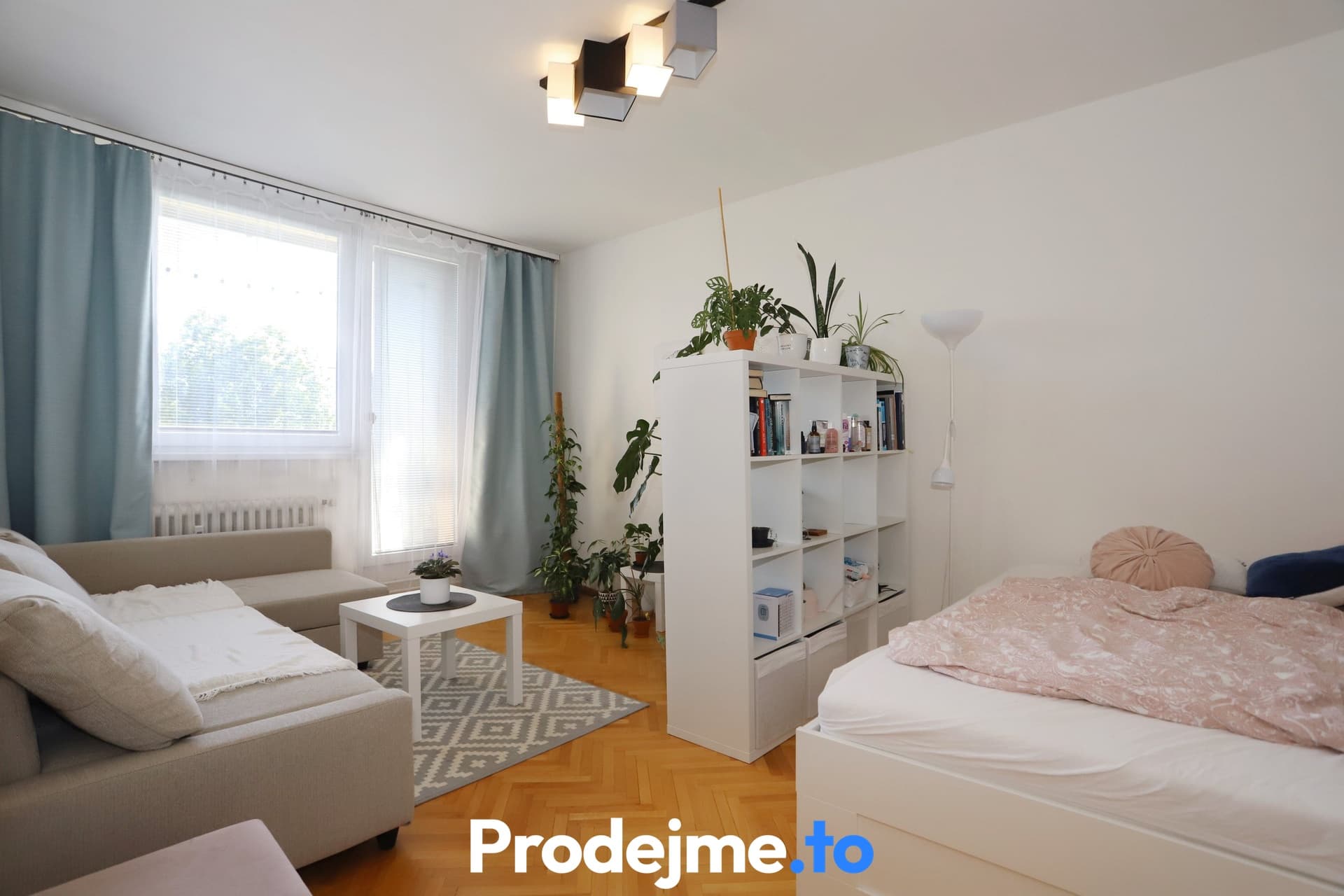 Pronájem byty 1+1, 40,1 m2 - Brno - Lesná