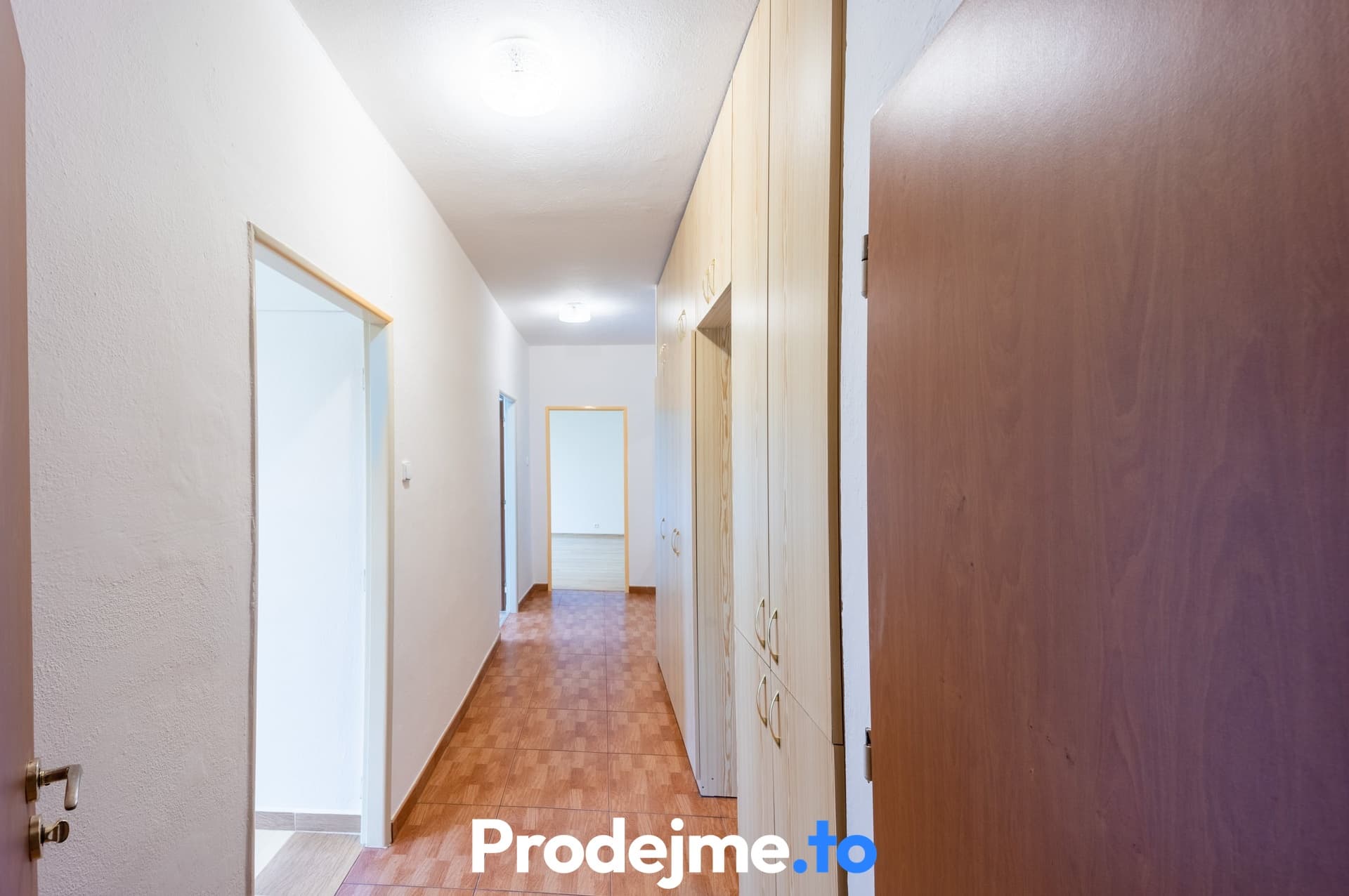 Pronájem bytu 2+1, 55 m2 - Znojmo