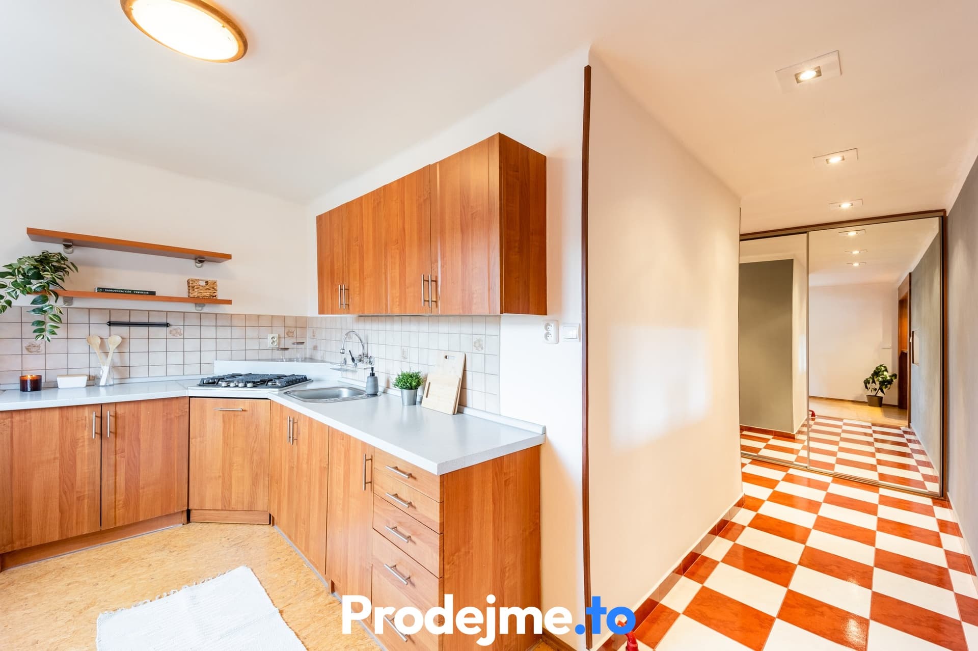 Pronájem bytu 2+kk, 55 m² - Rudoleckého, Znojmo