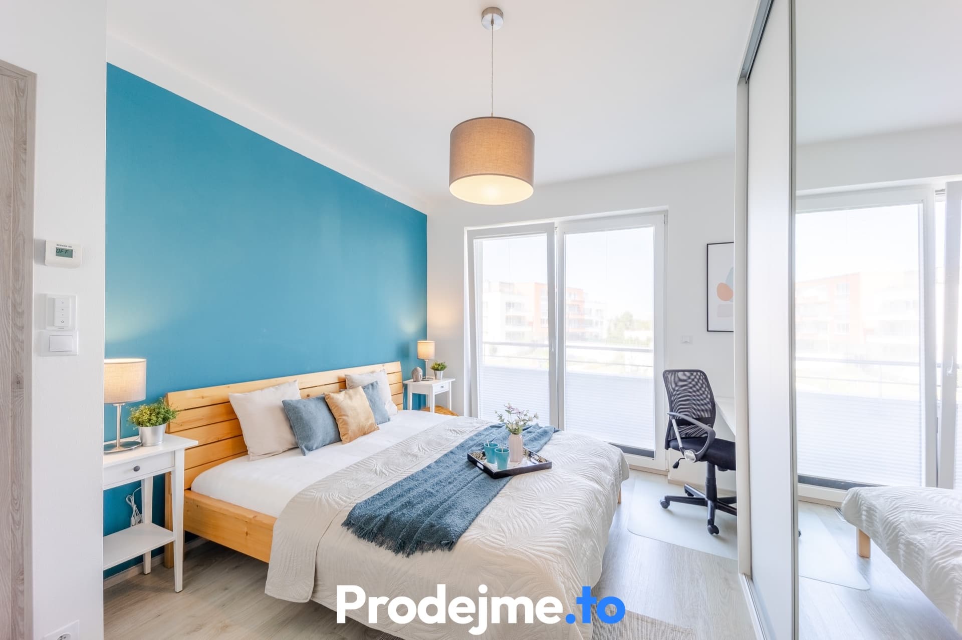 Pronájem bytu 3+kk, 97 m² - Hlučkova, Praha