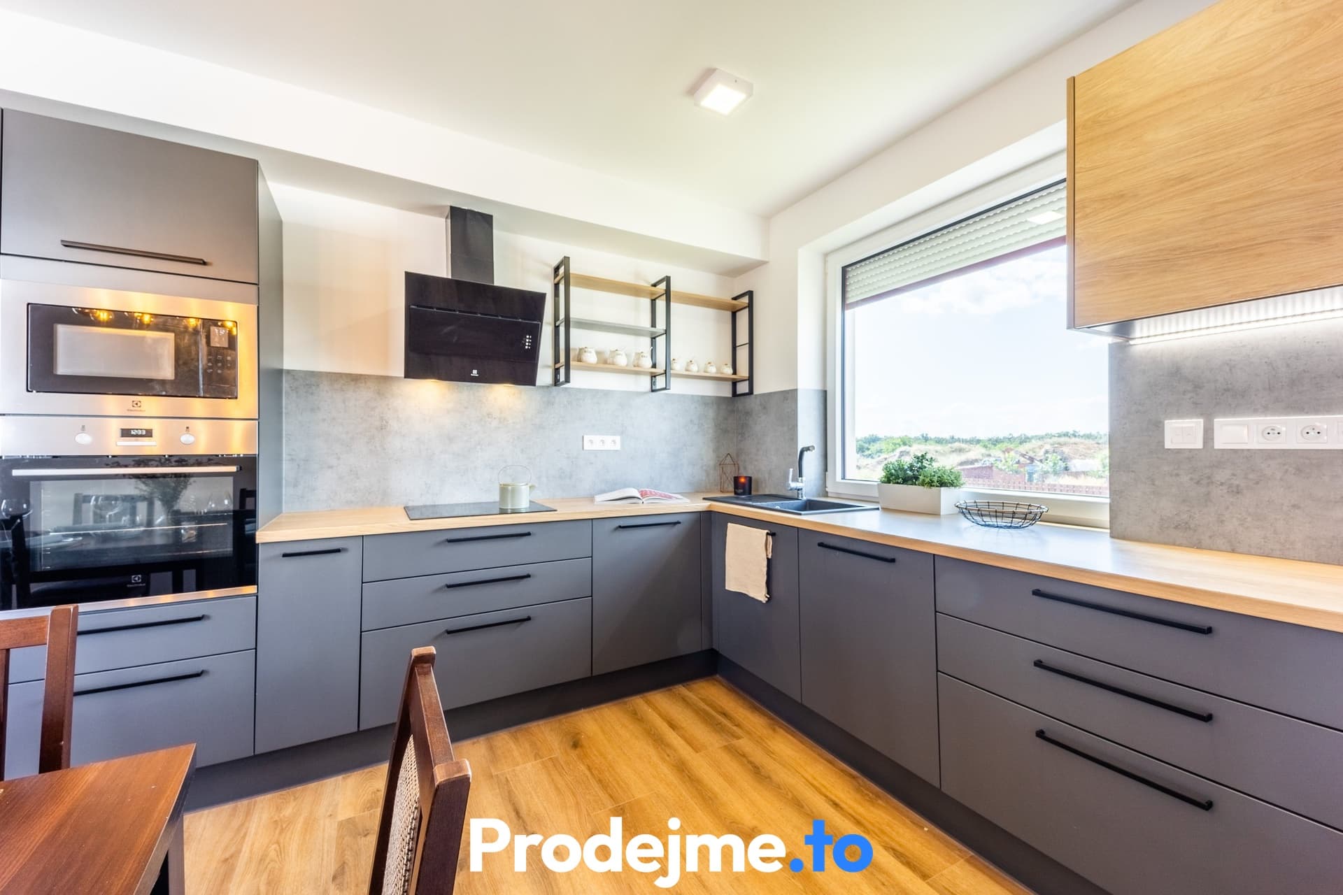 Pronájem bytu 3+kk s terasou, 86 m2 - Koukalová, Znojmo