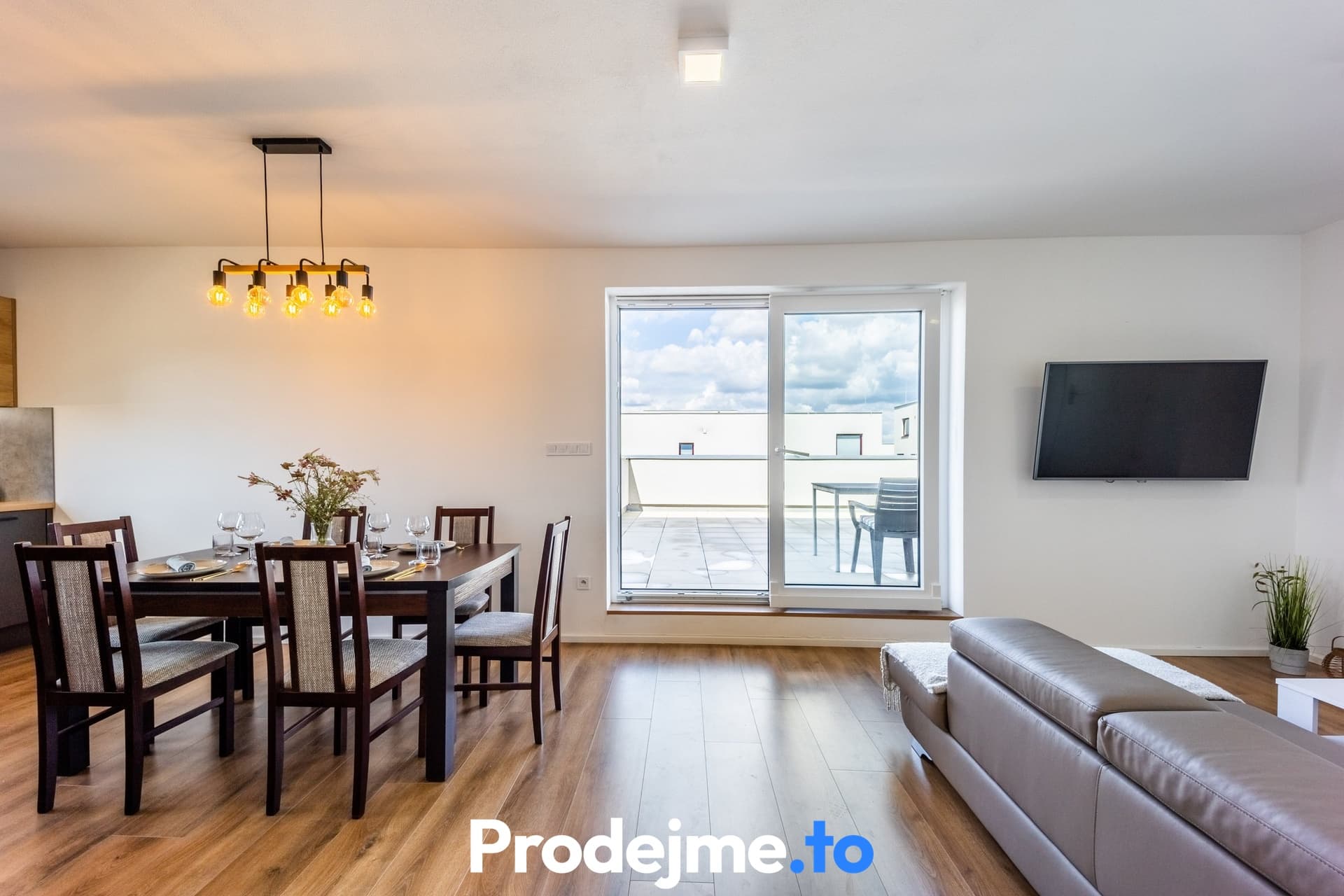 Pronájem bytu 3+kk s terasou, 86 m2 - Koukalová, Znojmo