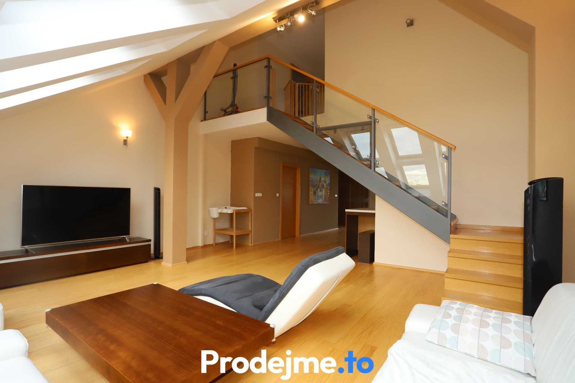 Pronájem bytu 4+kk, 159 m² - Gorkého, Brno