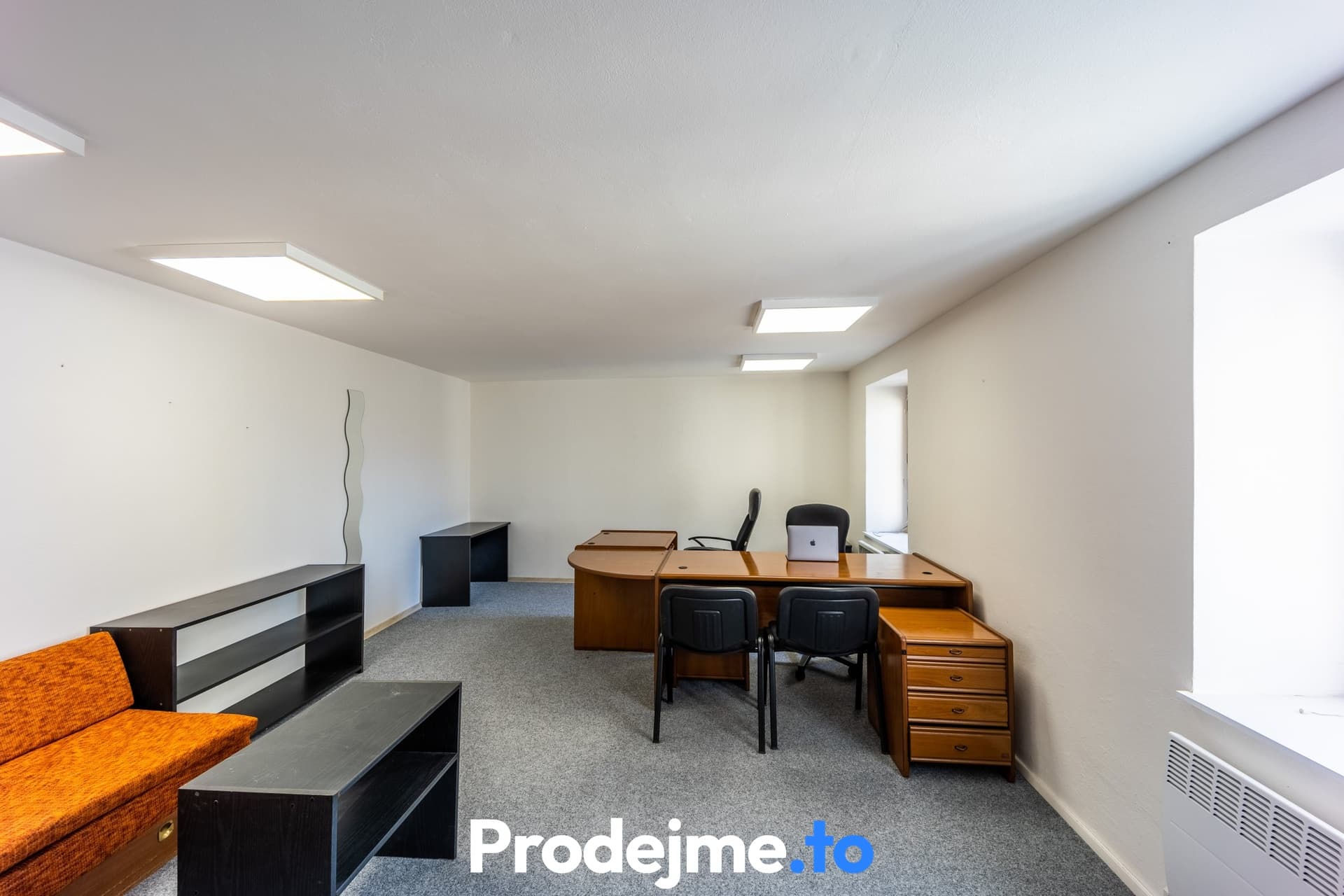 Pronájem kanceláře 1+1, 34 m² - Kovářská, Znojmo