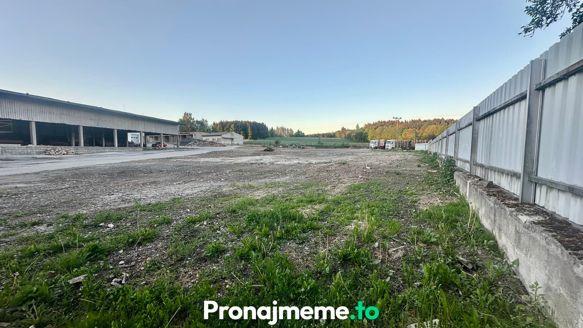 Pronájem komerčního pozemku 2 700 m² - Nová Bystřice