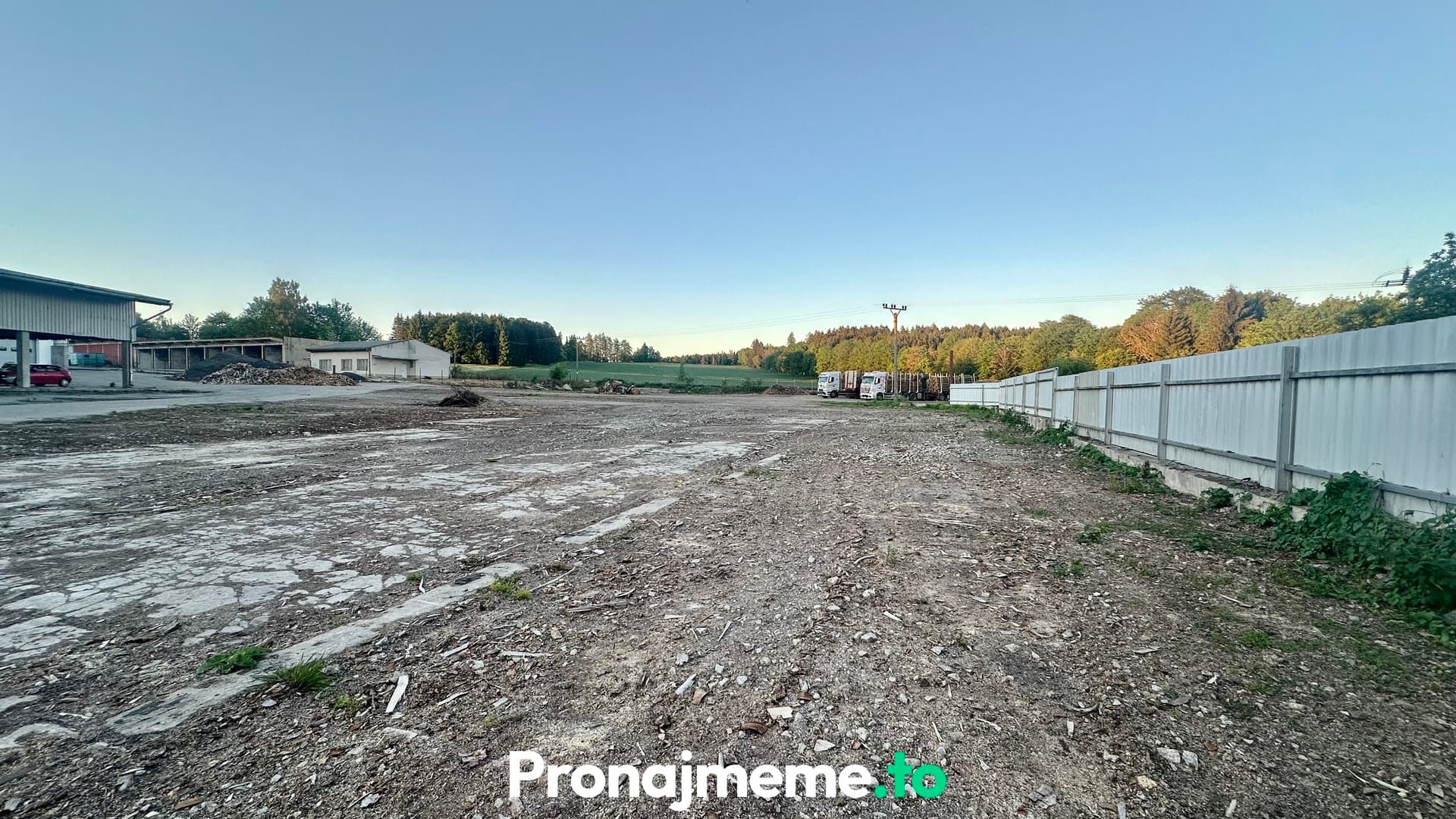 Pronájem komerčního pozemku 2 700 m² - Nová Bystřice