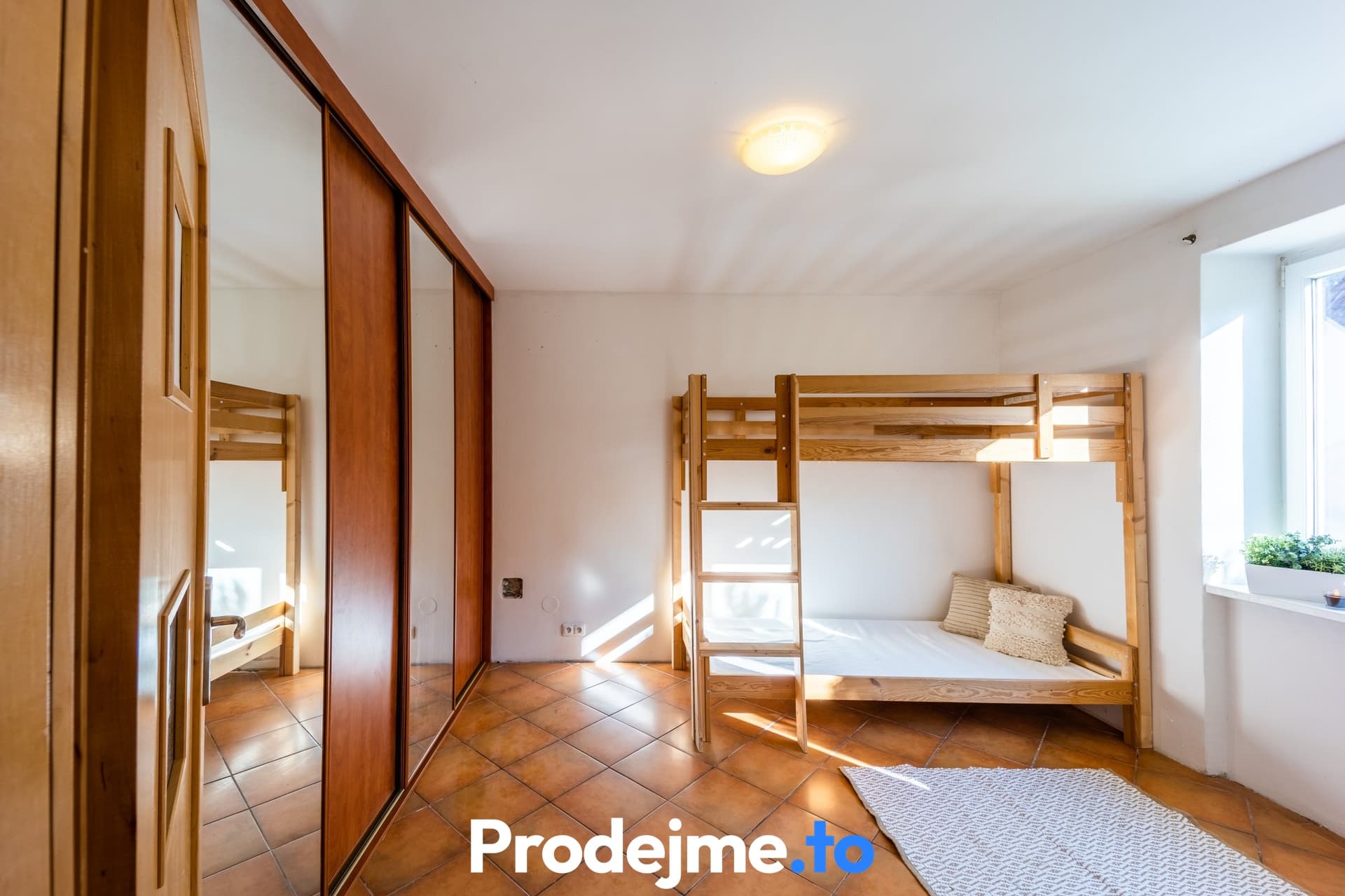 Pronájem rodinného domu, 124 m² - Hluboké Mašůvky